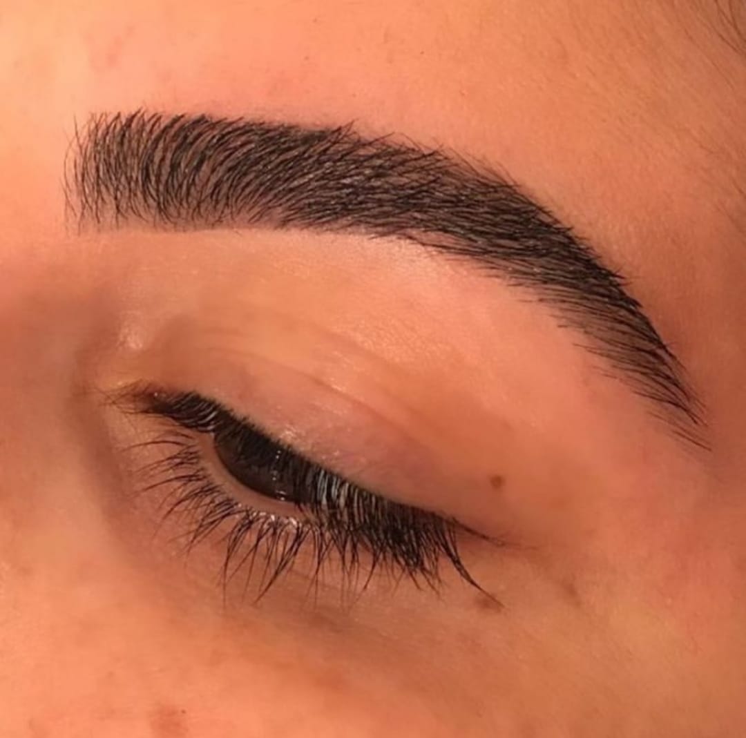 Eyebrow Threading Service